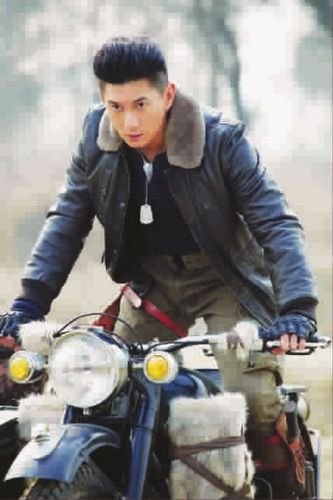 吴奇隆扮土匪被批 网友:这打扮敌军来能应战?